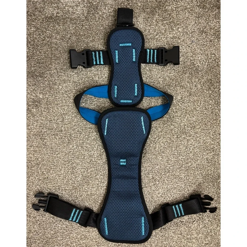 CarSafe Dog Safety Harness Large Breed Crash Tested 70lb Seatbelt Travel Blue